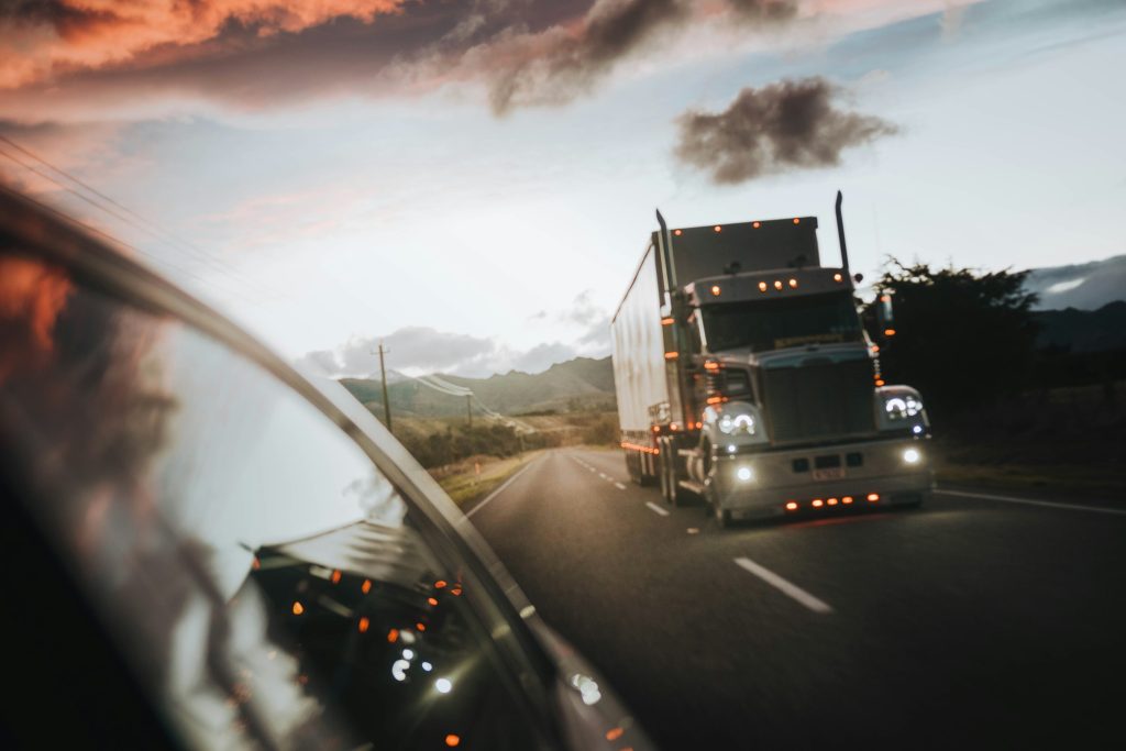 Trailer Positioning Services That Save Time and Costs
