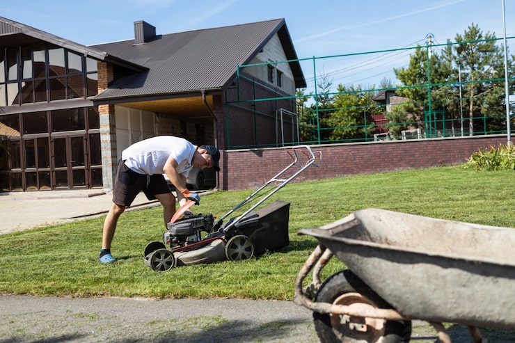 Yard Shuttling Services