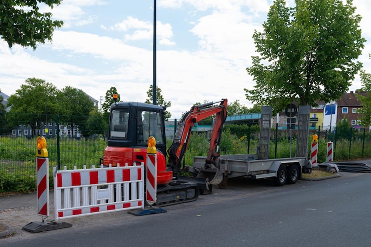 Yard Traffic Management: Why Zelo Express LLC Helps Control Yard Movement